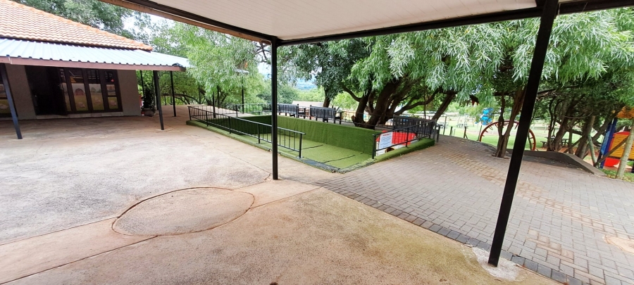 Commercial Property for Sale in Melodie North West